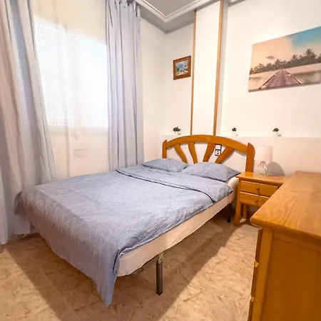 Piso Con Garaje En Torrevieja