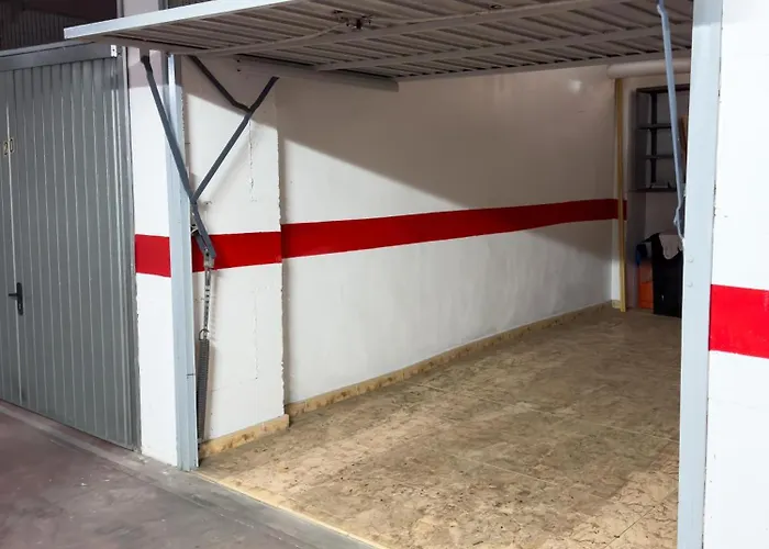 Piso Con Garaje En 또레비에하