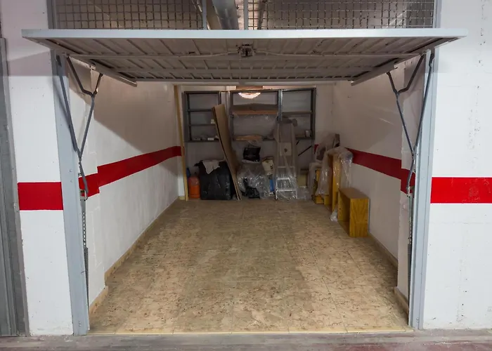 Piso Con Garaje En 또레비에하