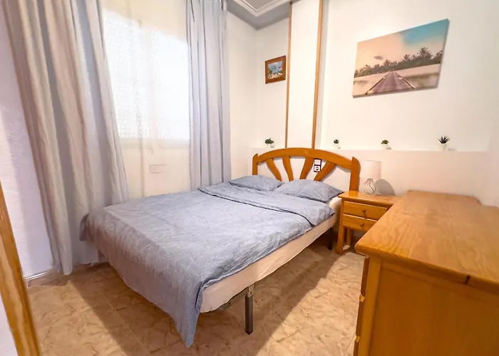 Piso Con Garaje En 또레비에하